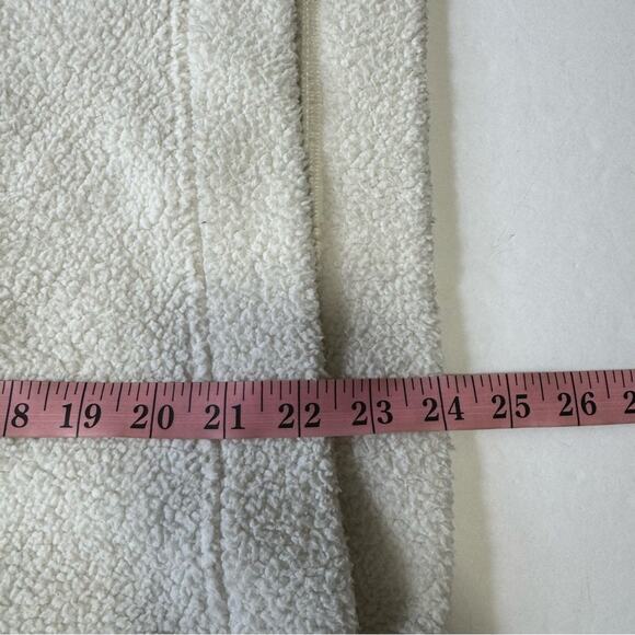 Vineyard Vines Girl’s Cream Fuzzy Mock Neck Tunic Sweatshirt - Picture 5 of 6